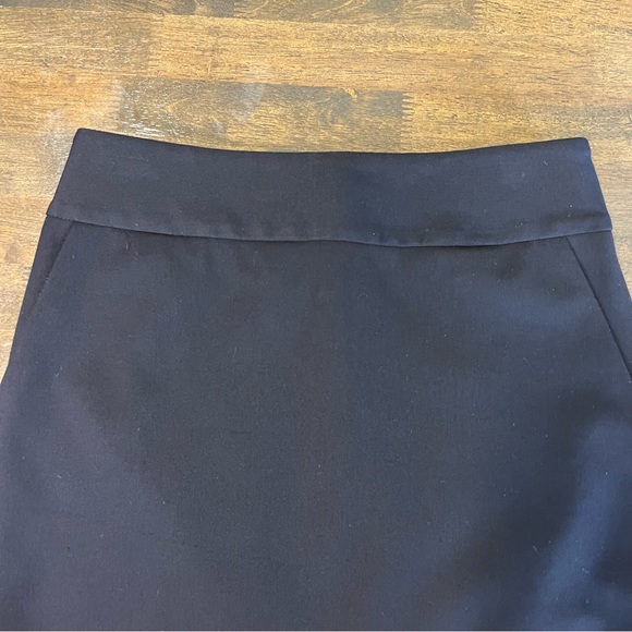 Express women’s size 2 black skirt - Picture 4 of 6